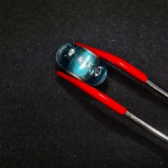 Trollbeads The Diamond Iciblue Bead - Picture 2 of 4